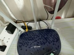 -鸿准通信科技·忠诚手机电脑维修中心(三林店)