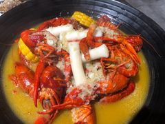 -聚汇三少·龙虾·中餐厅(莫邪路新天地店)