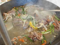 -江湖亮亮蒸虾大排档烤全羊清真(武汉总店)