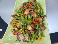 -北京龙庆四季香农家饭庄·灶台鱼·碳烤虹鳟鱼(龙庆峡店)