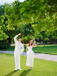 -至臻微拉婚纱摄影