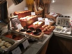 -珠海拱北口岸智选假日酒店