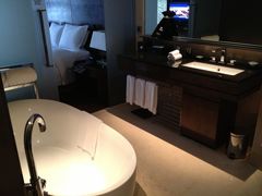 -广州天河希尔顿酒店