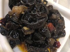 凉拌木耳-簋街老徐龙虾馆(簋街总店)