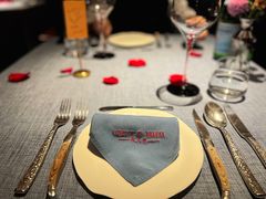 -弦月窗LUNETTE BY AMANDA(复兴路店)