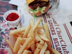 -The Habit Burger Grill 哈比特汉堡(世博店)