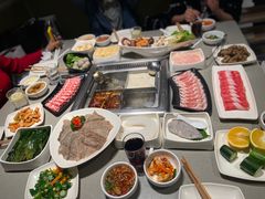 -海底捞火锅(珠影星光城夜宵主题店)