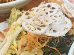 素拼凉菜-手擀菠菜面(西康路店)