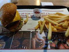 -The Habit Burger Grill 哈比特汉堡(复兴soho店)