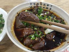 -杨三孃跷脚牛肉(美洲花园店)