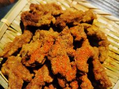 -爆炸头阿姨小四川正宗川味小吃(无任何分店)
