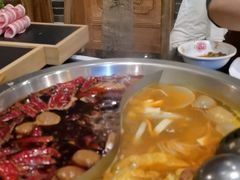 -百年川椒重庆老火锅(光谷店)