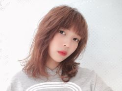 -HAIR CORNER