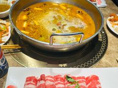 -七欣天香辣蟹火锅(上海银亿滨江店)