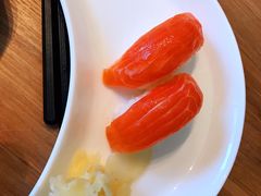 -一本钓鲔鱼屋