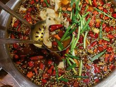 -乡土特色.冷锅鱼.牦牛肉汤锅