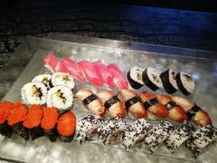 -天津梅江中心皇冠假日酒店