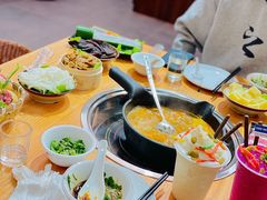 -黔三一夺夺粉酸汤火锅(百信店)