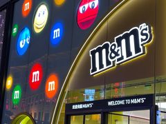 -m豆巧克力世界(上海世茂广场店)