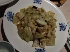 -维园悦谱·海派家常菜(乌鲁木齐南路店)