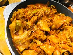 炒年糕-姜虎东白丁烤肉(恒隆广场店)
