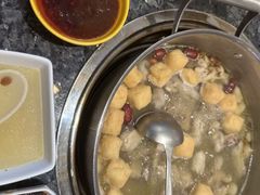 -一席地·本地鸡窝·杭帮鸡火锅(萧山银隆百货店)