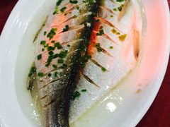 -石家饭店中市店