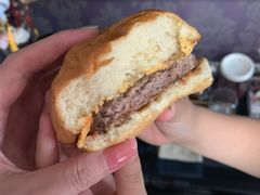 -The Habit Burger Grill 哈比特汉堡(复兴soho店)