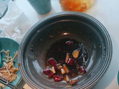 -荷塘秋月·本帮江浙菜(国权路店)