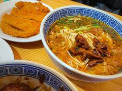 -沪西老弄堂面馆(定西路店)