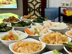 -牛一嘴·兰州牛肉面·大盘鸡(财富中心店)