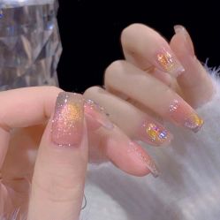 -悦指间美甲美睫