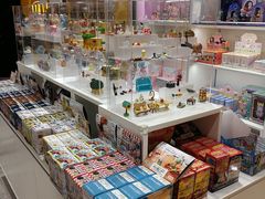 -泡泡玛特POPMART(上海环球港店)