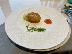 -鲜璟台·地标景观餐厅(上海中心店)