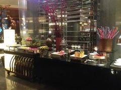 -岷山饭店-芝芝自助餐厅