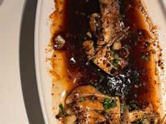 -八府香鸭·啫啫煲(华山路店)