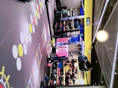 -贝菲特游泳健身(徐泾店)