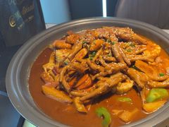 -徐记小怪兽肉蟹煲(中央大街店)
