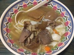 -鑫花溪牛肉米粉(凤凰街创始总店)