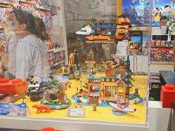 -乐高授权专卖店(中关村领展店)