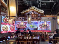 -川流不息·地道川菜·小龙虾(新松江路店)