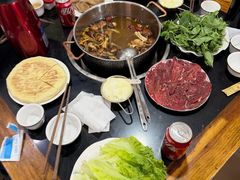 -乳仔牛牦牛汤锅 烤羊排(松潘古城店)