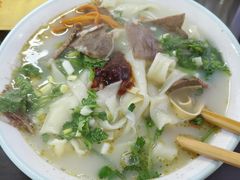 -吕记清真美食城(永兴服装街店)