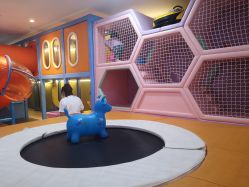 -贝悠悠(华宇时尚店)