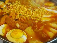 韩式猪排火锅-欧巴来了韩式料理