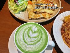 -Two Birds One Stone·一石二鸟(诚品生活店)