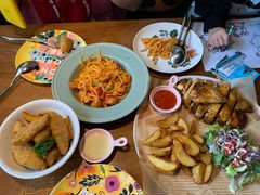 -JINNS锦时 steak&pizza(浸信会礼拜堂旧址店)