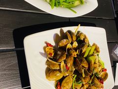 -日进一片海.生腌海鲜火锅.宵夜烧烤(三里屯总店)