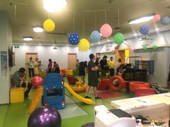 -巧虎KIDS早教托育成长中心(北京西城天虹中心)