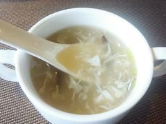 -大中华希尔顿酒店-念自助餐·嗨啤·小龙虾